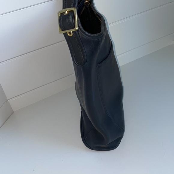 Vintage Coach Handbag - Picture 5 of 7
